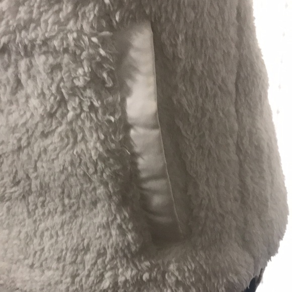 Los Gatos Fleece Patagonia Vest - Picture 4 of 5